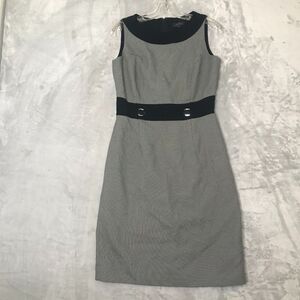 Tahari Dress Womens 6 Black White Sheath Sleeveless Retro Button Waist Crew Neck